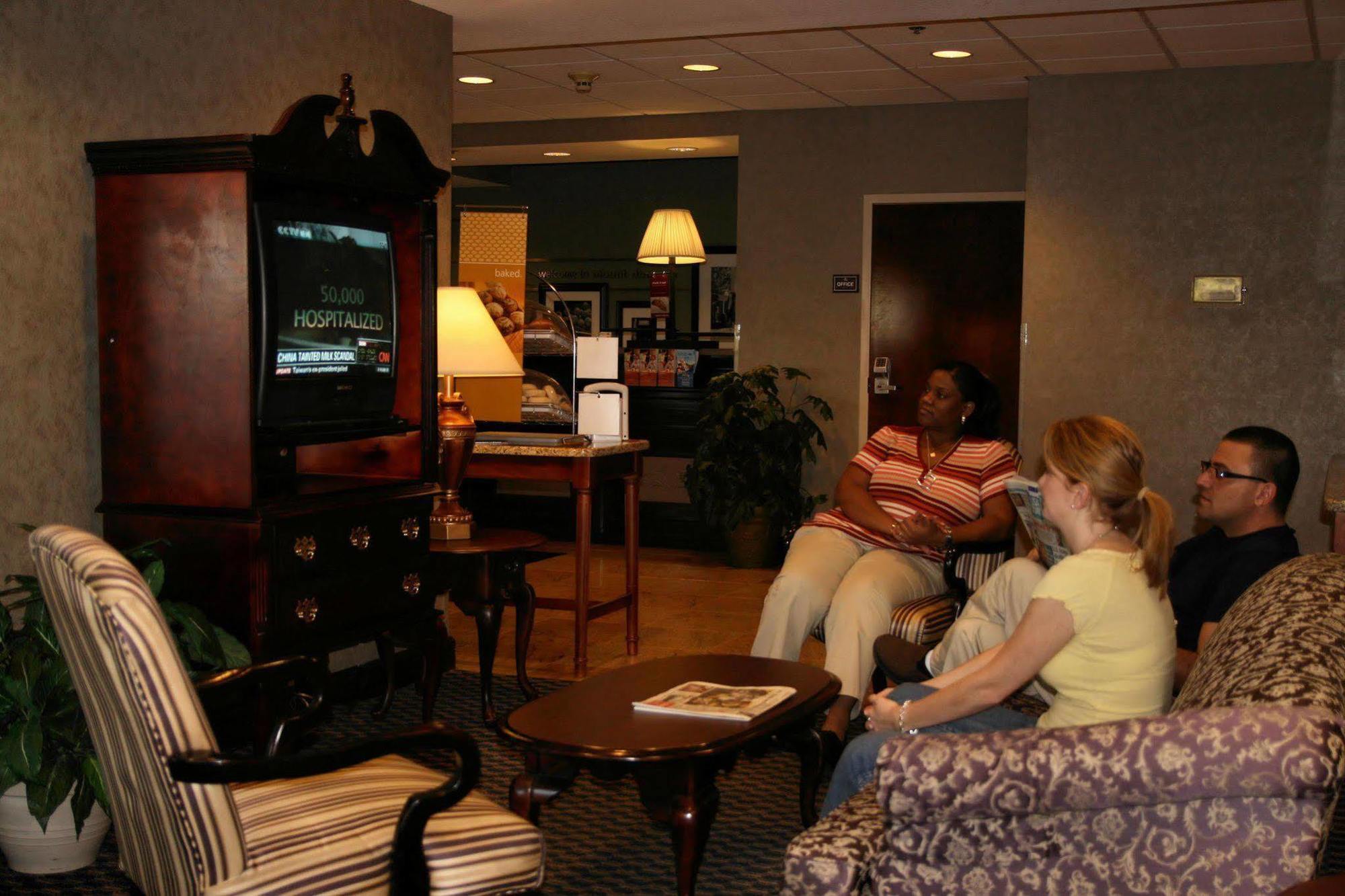 Hampton Inn Mount Dora Interior photo